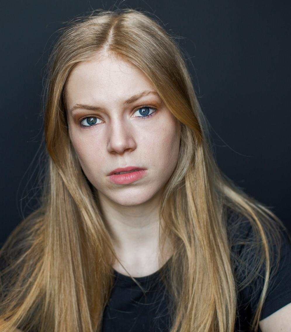 Elodie Theres Toschek Portraitfoto von Elodie Theres Toschek