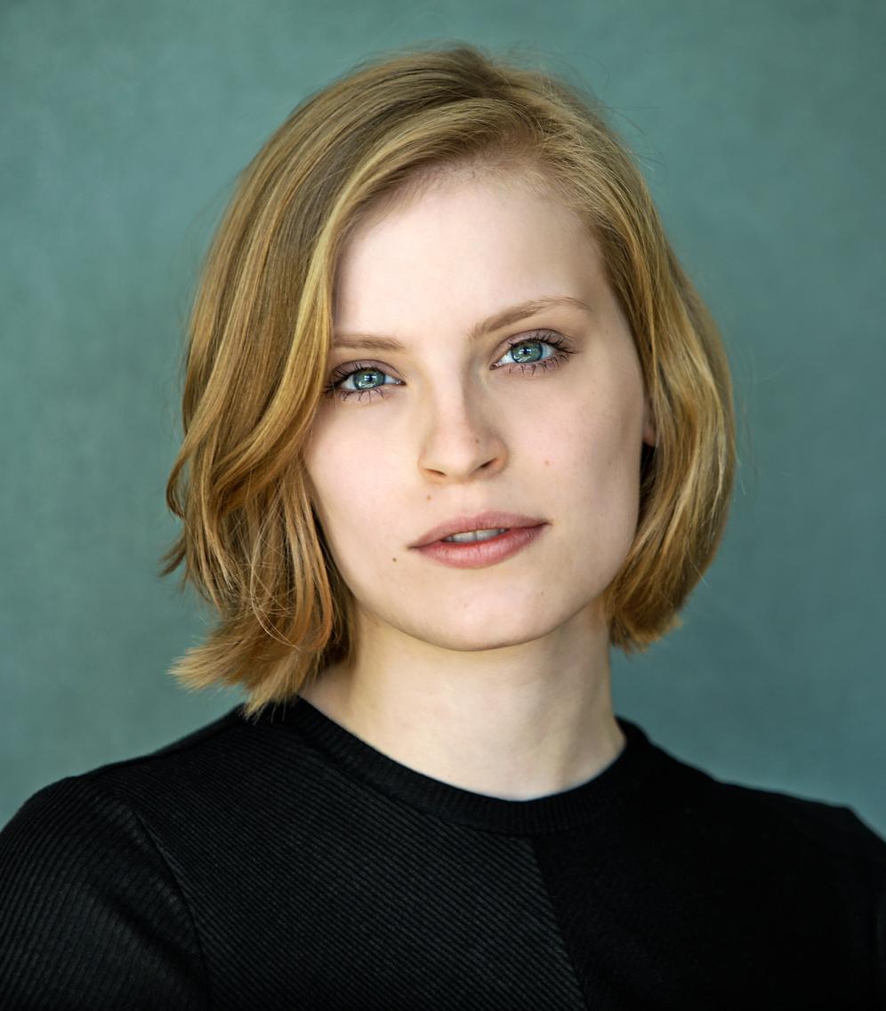 Porträt von Johanna Engel