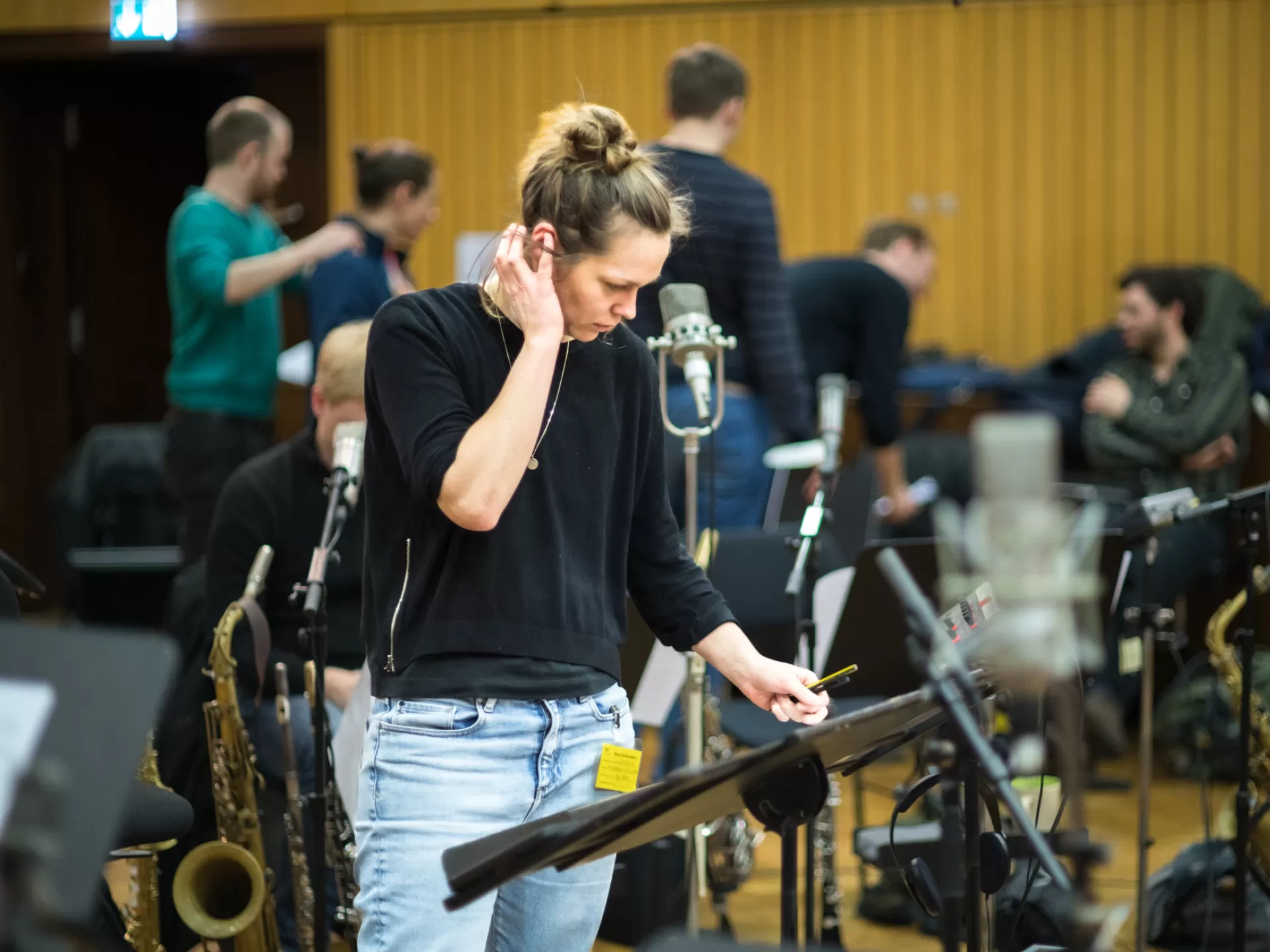 Hendrika Entzian im Studio der hr-Bigband