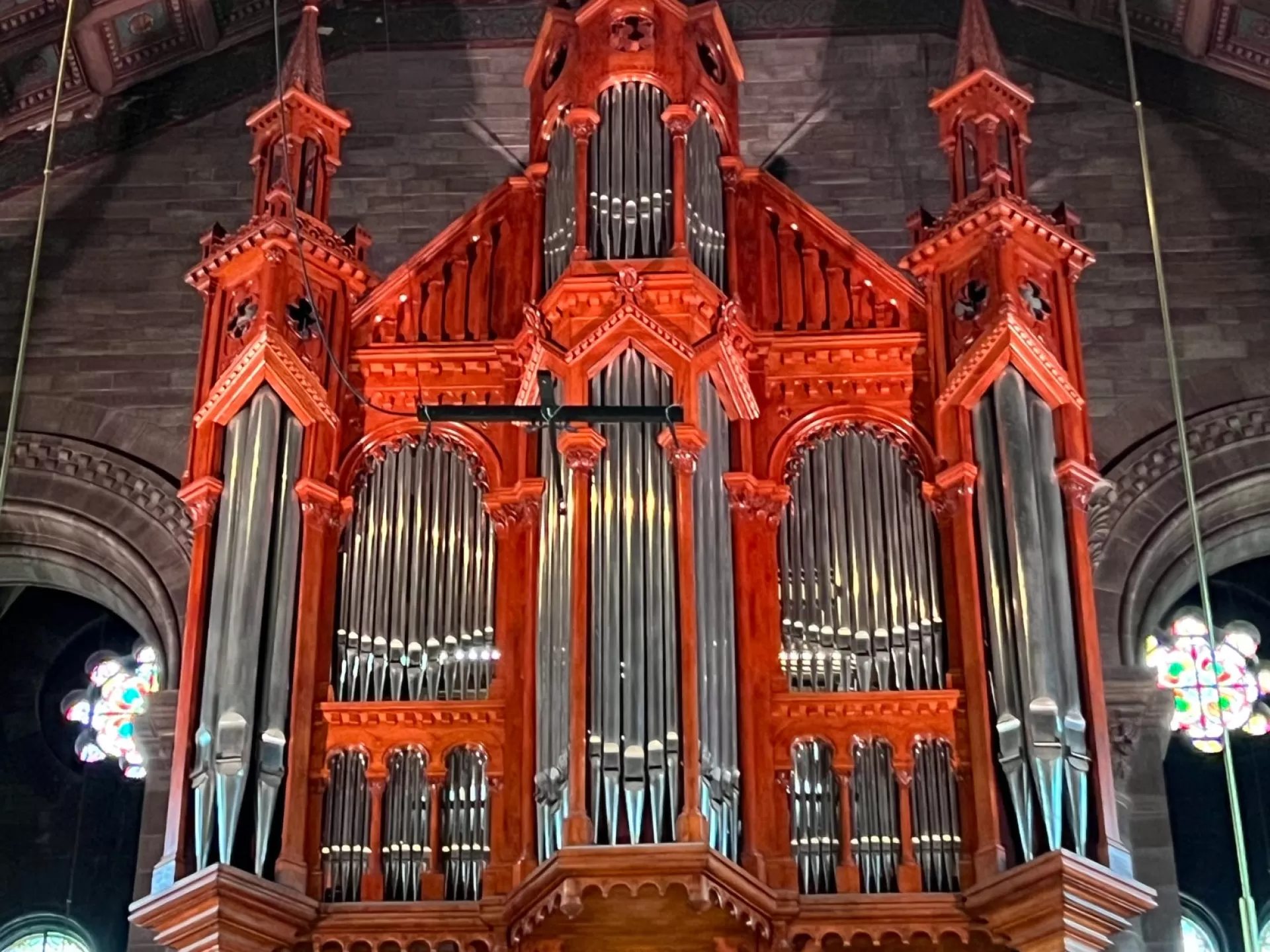 Blick auf eine Orgel