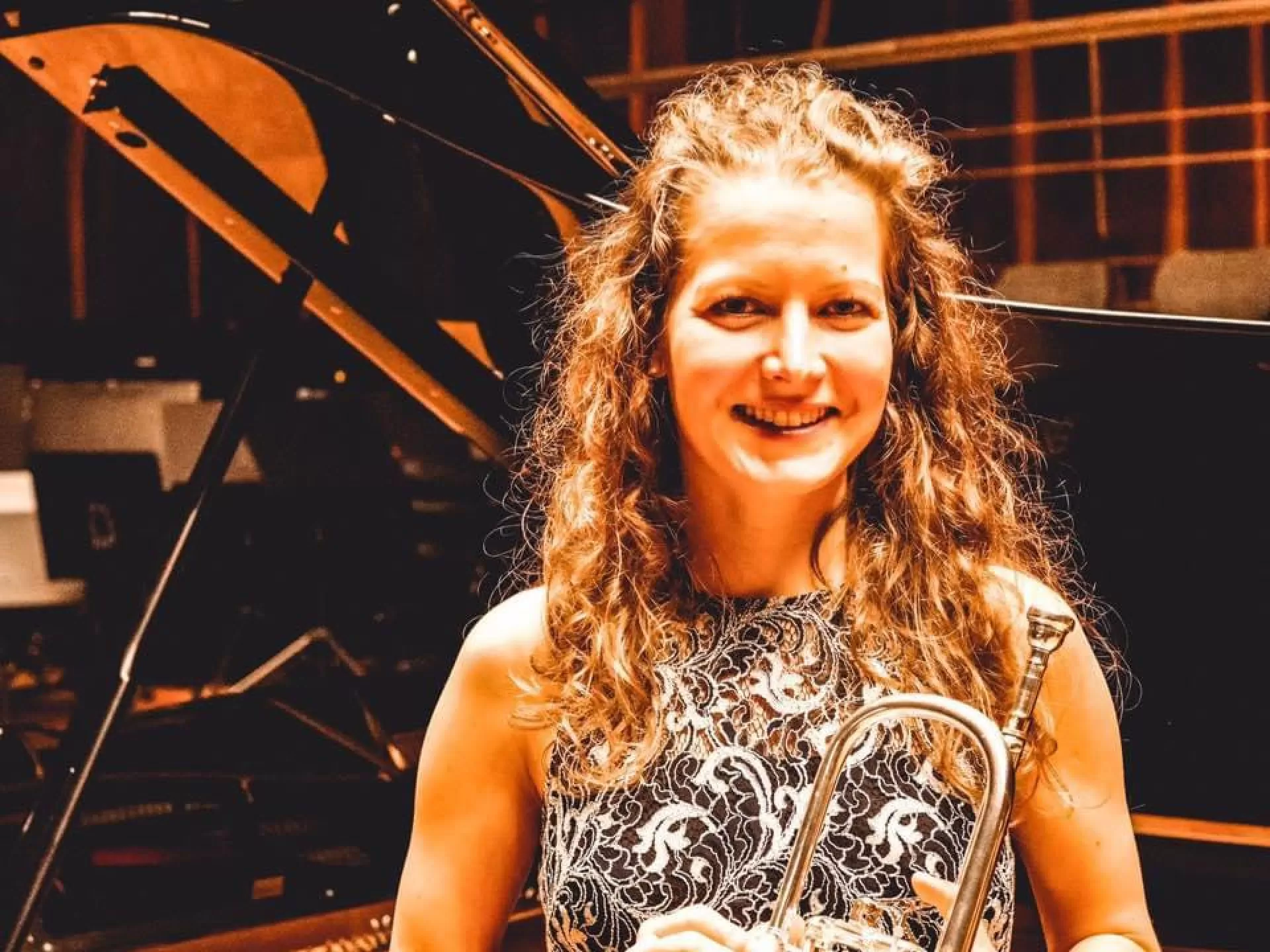 Porträt mit Trompete von Andrea Braun