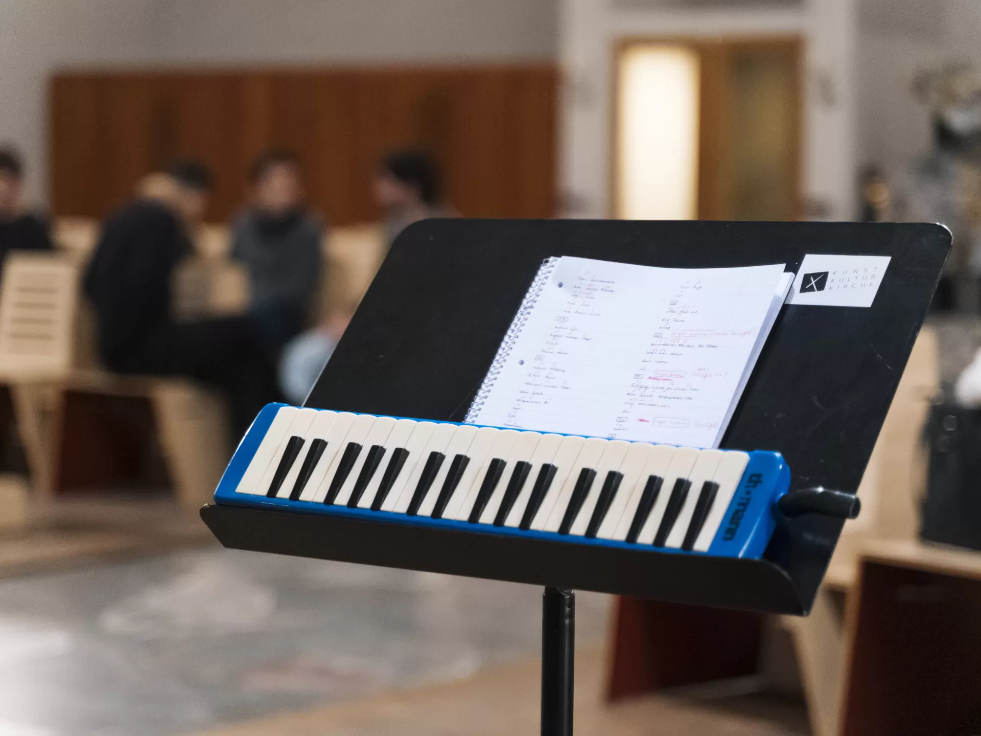 Stiftungsgastprofessur Komposition 2023/34 mit Blablabor, 1. Arbeitsinsel, Performance in KunstKulturKirche 