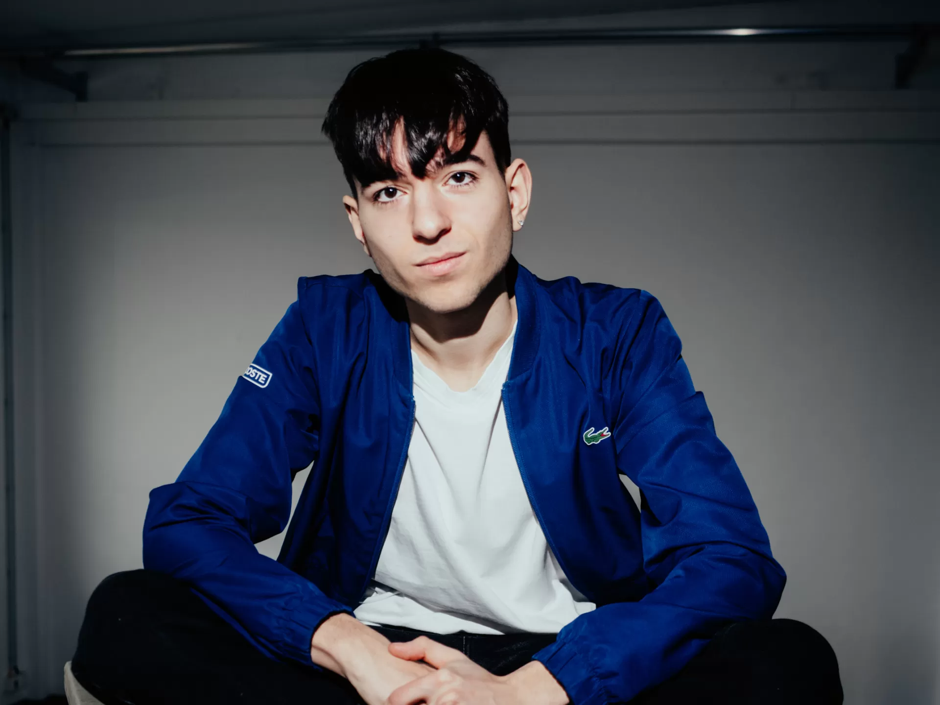 Ganzkörper im sitzen