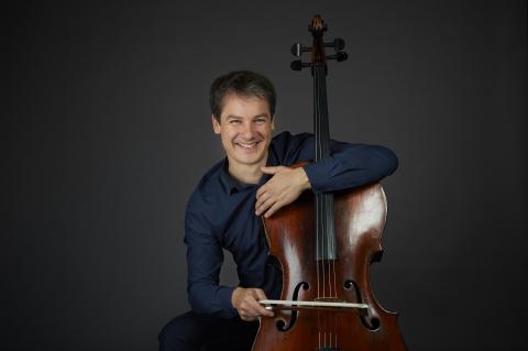 Jan Ickert mit Cello