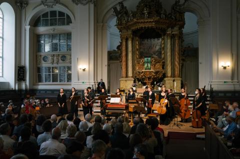 Barock-Orchester in der Kirche des Schloss Weilburg.