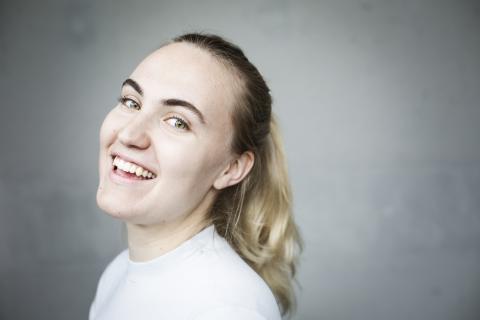Portrait von Studentin Anastasiia Struzhak.