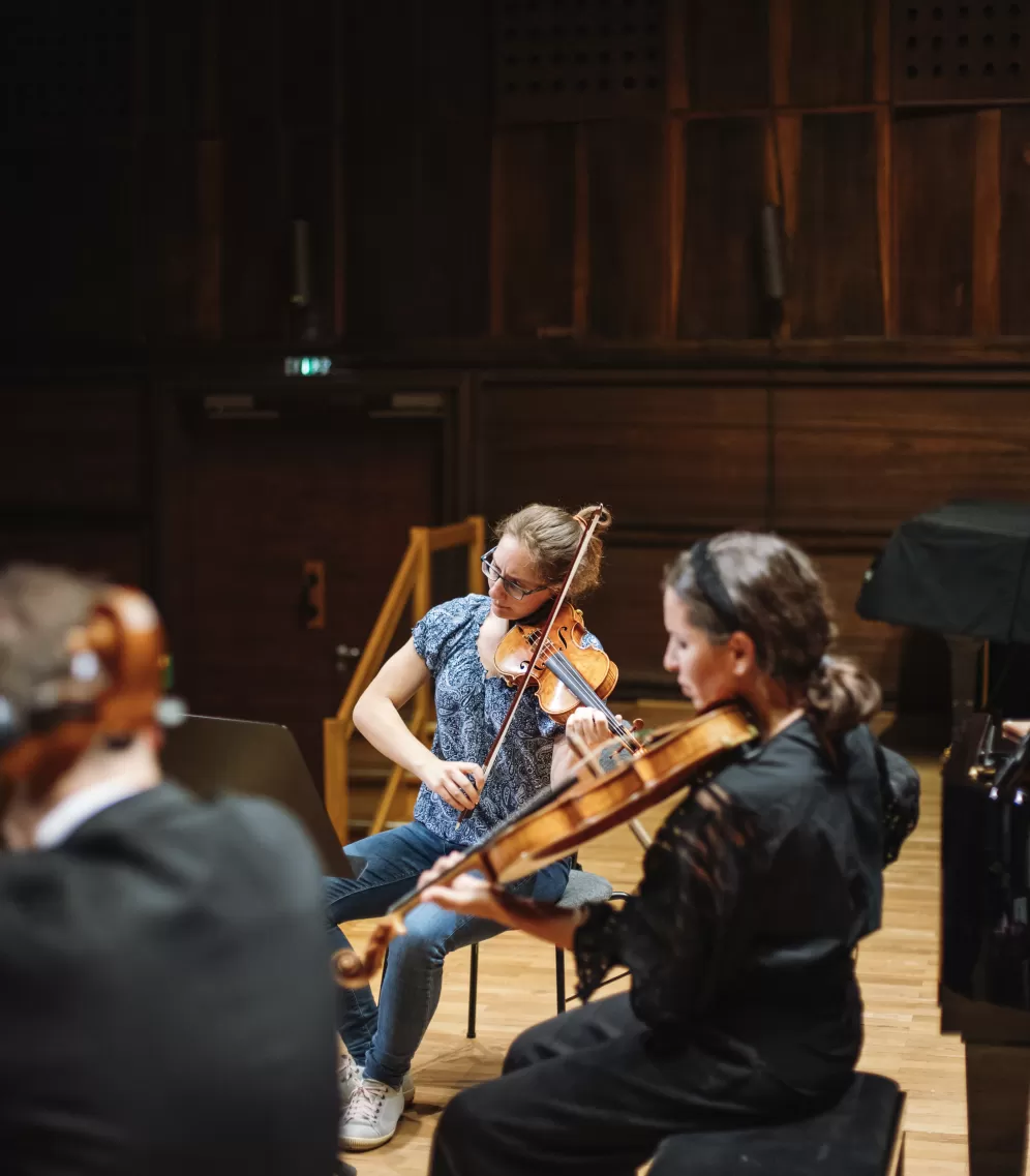 Quartett auf der Bühne des Großen Saals