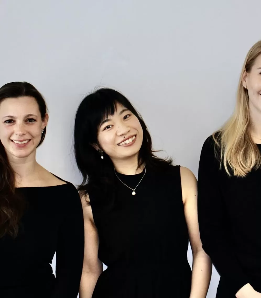 Die drei Musikerinnen des Trio Hannari