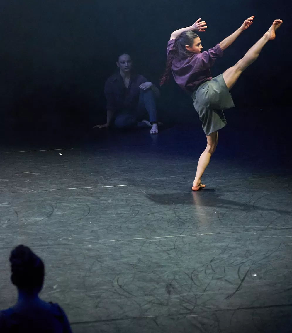 dancing on my own