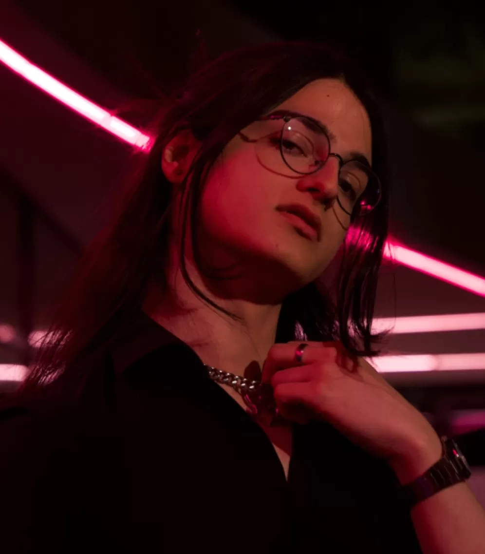 Valdemar Konov (Künstlername VEMINI)