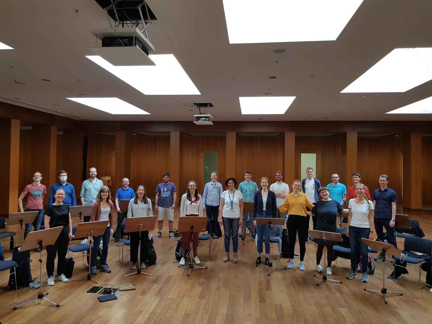 Gruppenfoto mit Prof. Vallesi