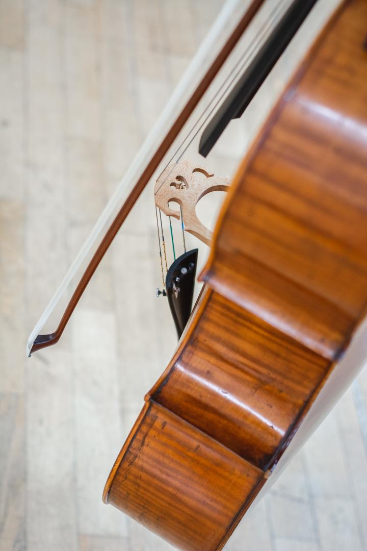 Bild Knopf-Cello 2