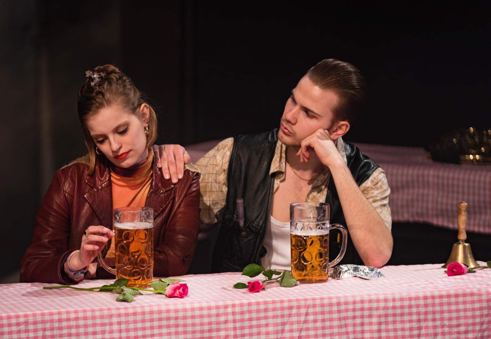 "Und die Liebe höret nimmer auf" Horváth Skizzen (Regie: Werner Wölbern)