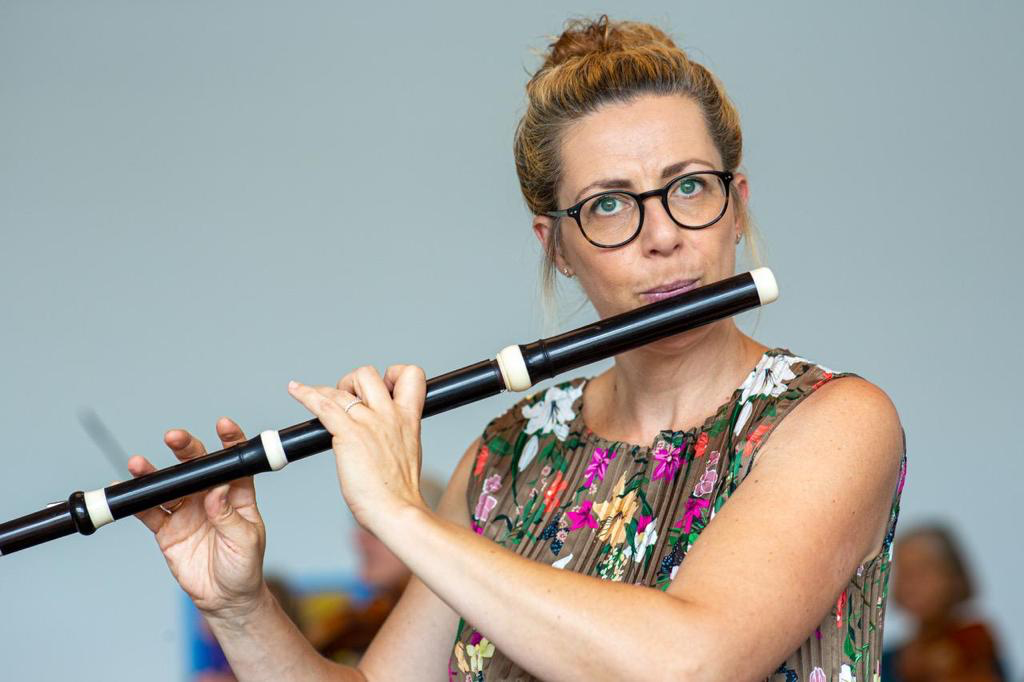 Daniela Lieb spielt Traversflöte