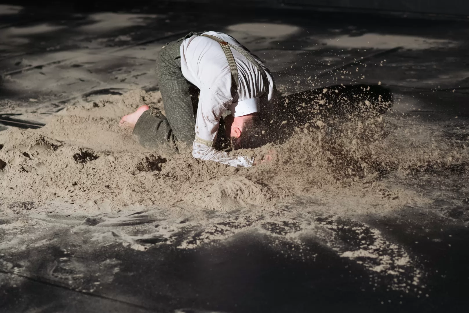 2021_stpiii_kleinermannwasnun_regie_bueshel_14_cmarvinfuchs