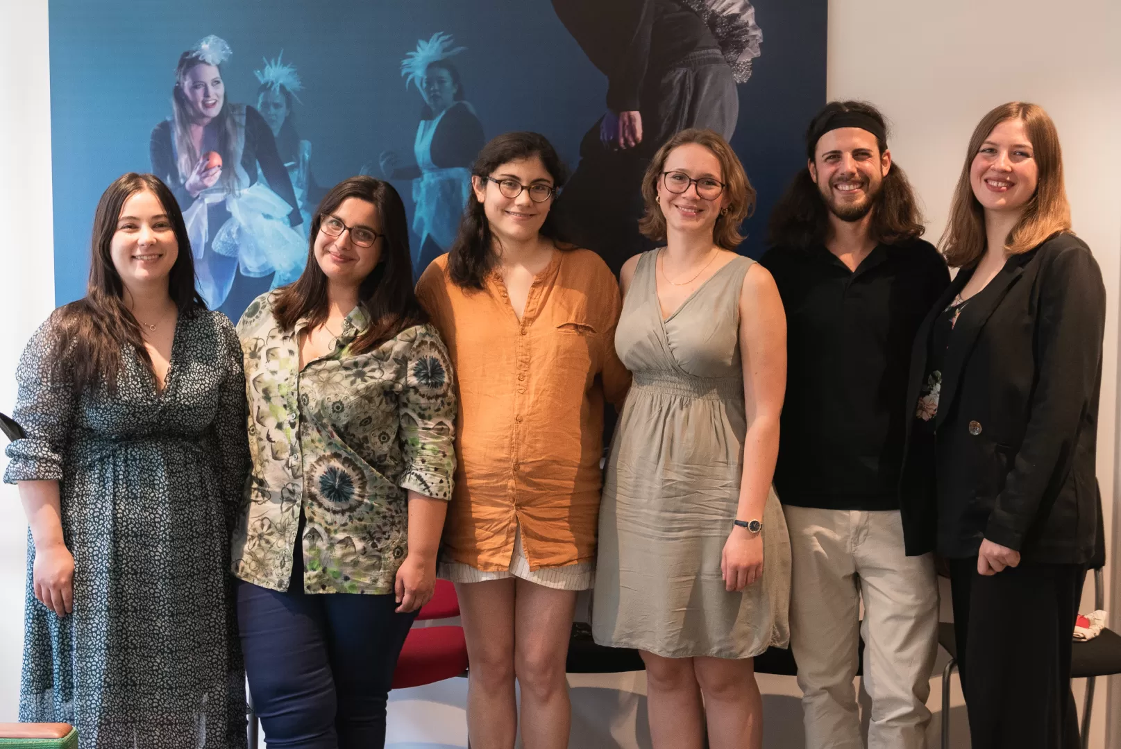 Gruppenfoto der 6 Stipendiat*innen des Carls-Stipendiums