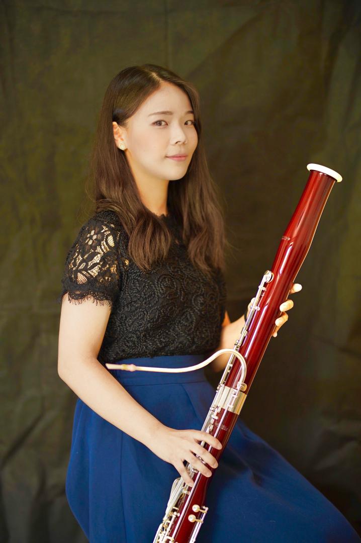 Porträt von Haruka Yoshida mit Fagott