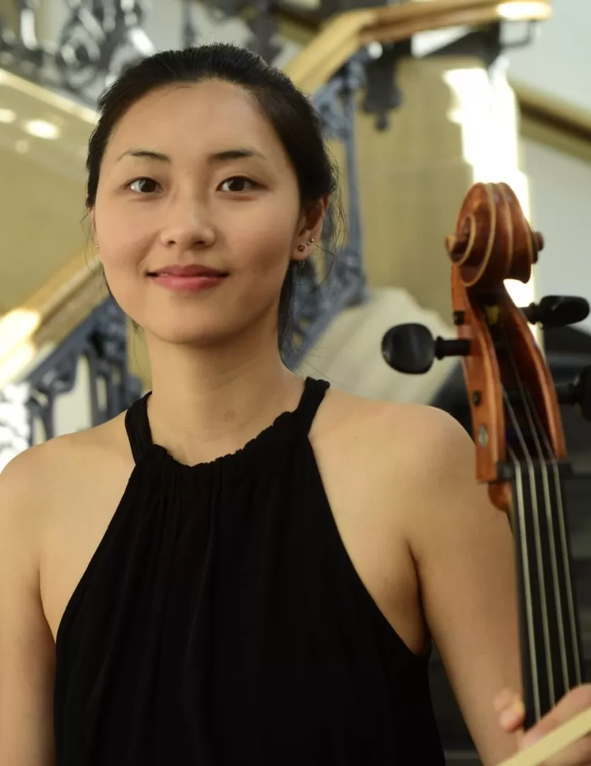 Porträt von Mufei Feng