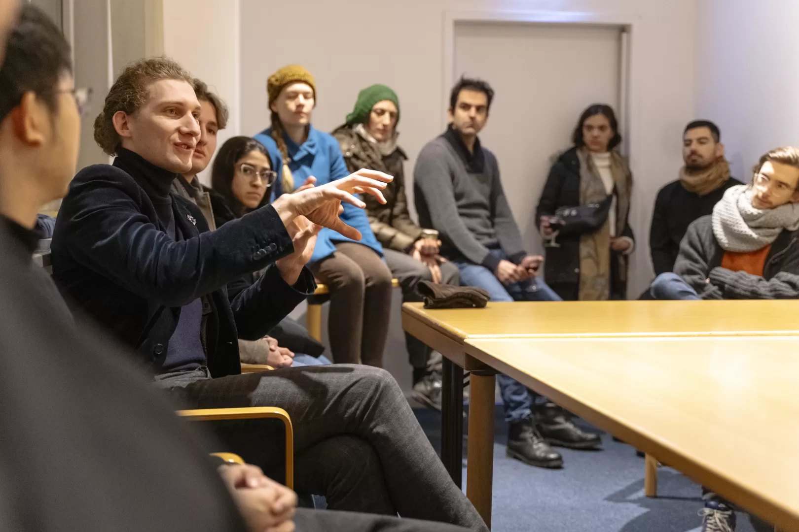 Stiftungsgastprofessur Komposition 2023/34 mit Blablabor, 1. Arbeitsinsel, Performance in KunstKulturKirche 