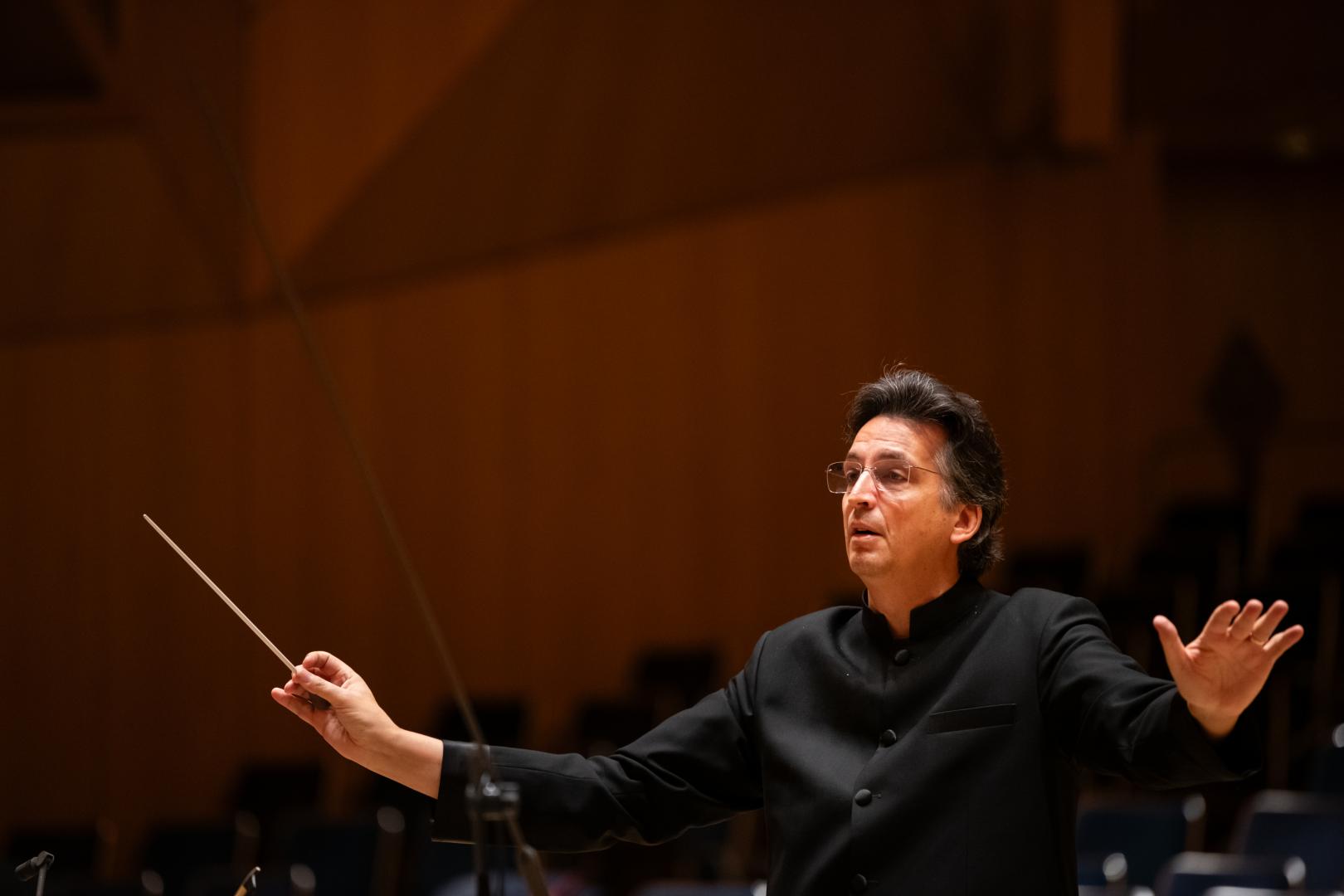 Dirigent Michael Sanderling
