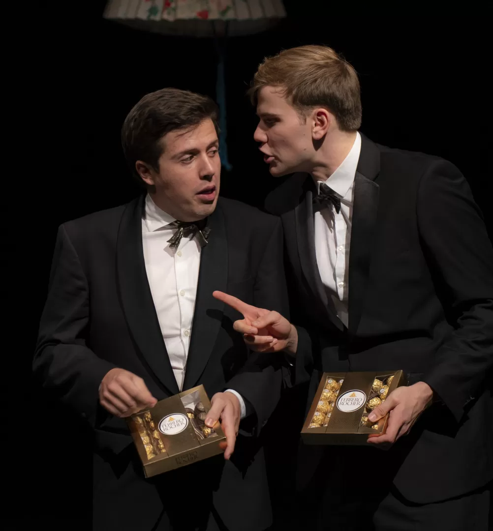 Zwei Männer im Anzug