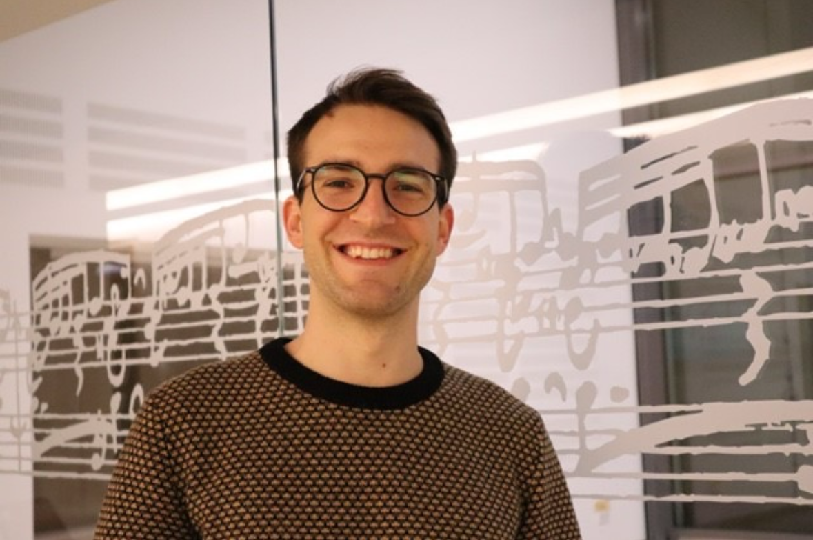 Portraitfoto von Johannes Weber