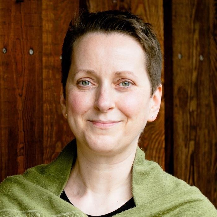 Anita Schüttler Prortrait einer Frau mit kurzen Haaren