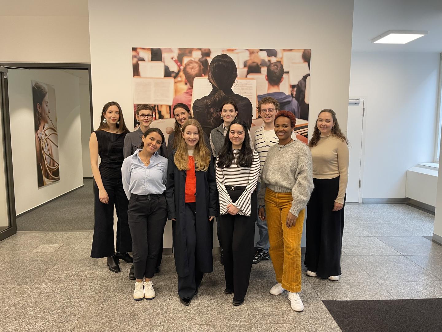 Gruppenfoto des TheO-Jahrgangs 2027