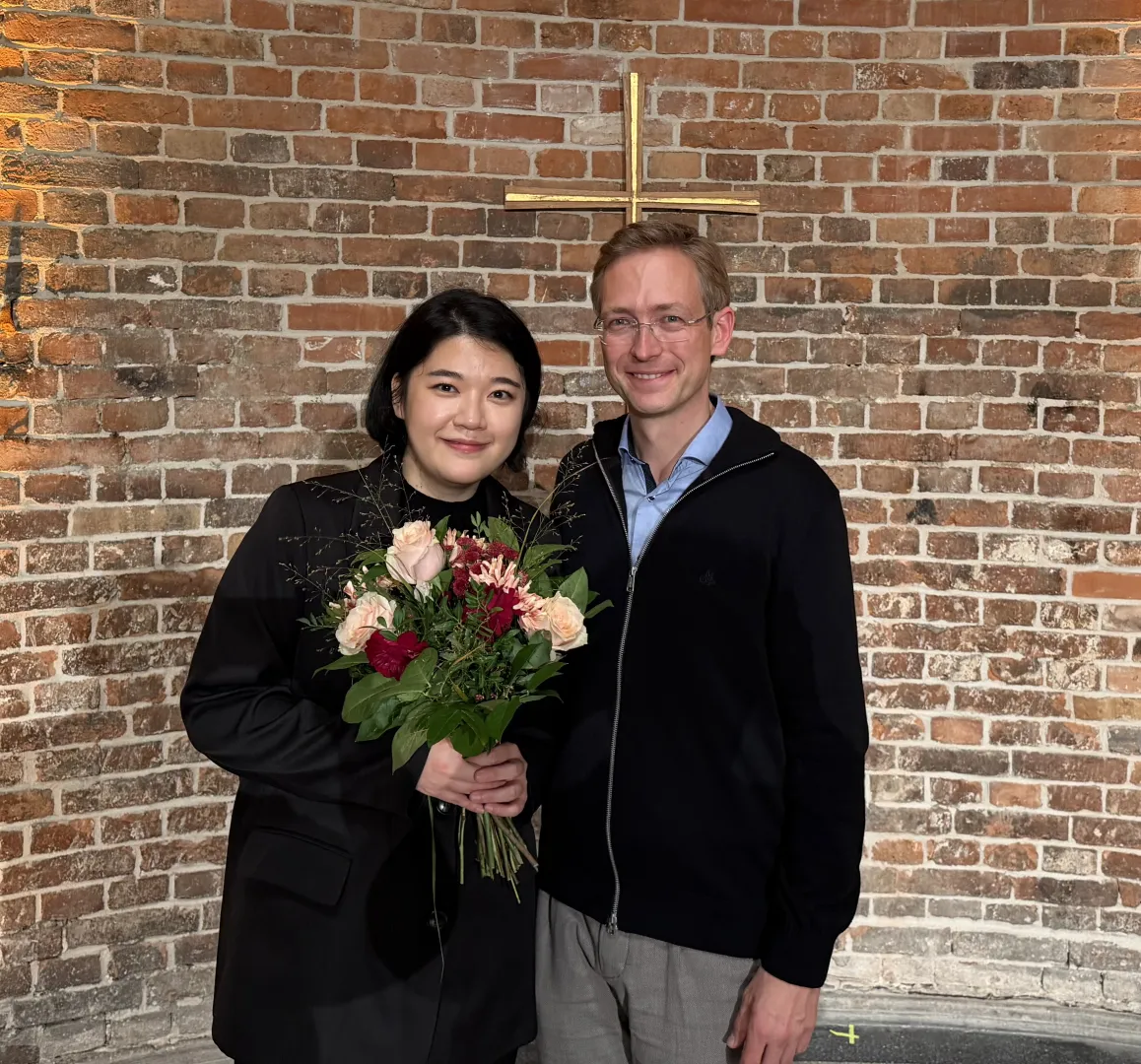 Bobin Kim und Prof. Florian Lohmann
